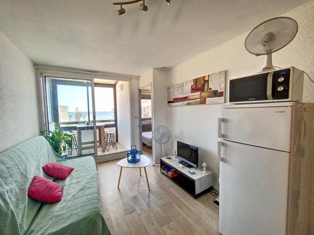 Appartement Le Barcares Avec Vue Sur Mer De Type T2 Location Arrivee A Partir De 15H Depart Maximum A 11H Location Du Samedi Au Samedi Juillet Et Aout Экстерьер фото